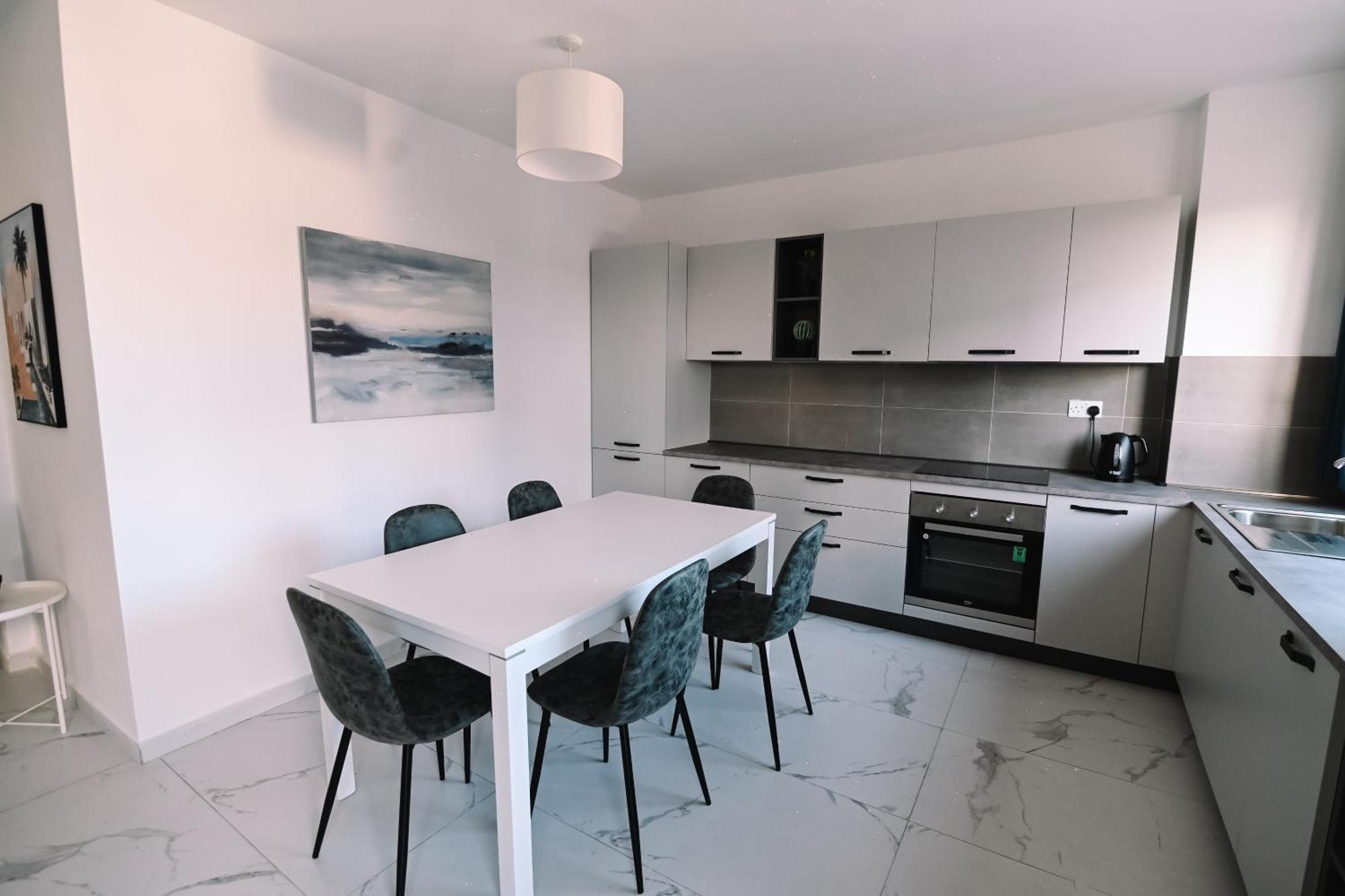 Bright 2 Bedroom Flat In Sliema! Exteriör bild